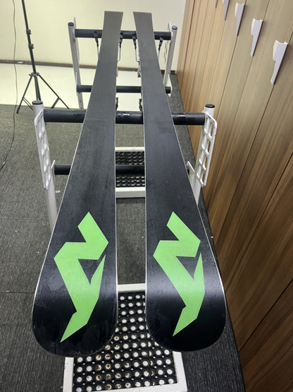 Nordica Dobermann GS 172 cm Ski + Marker 12 Bindungen Winterspaß im Schnee