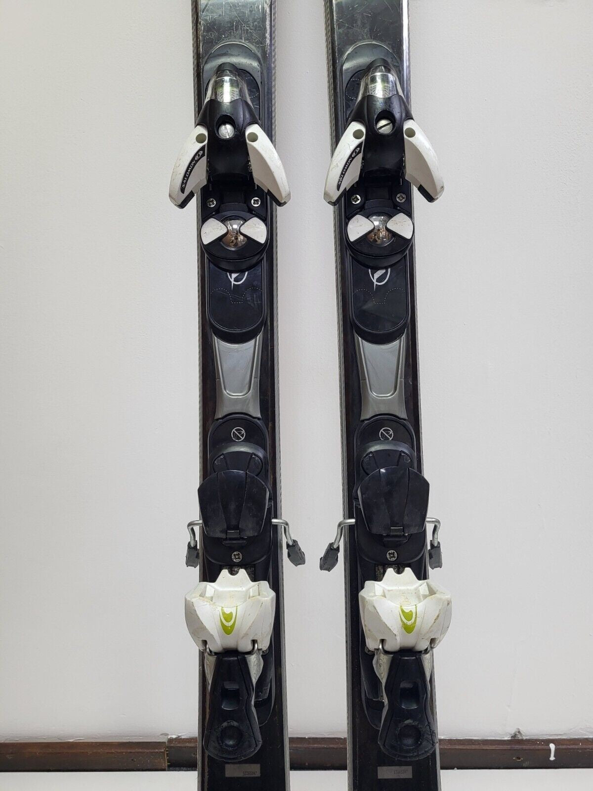 Volant Genesis M2 175 cm Ski +Salomon 10 Bindings Winter Fun Snow