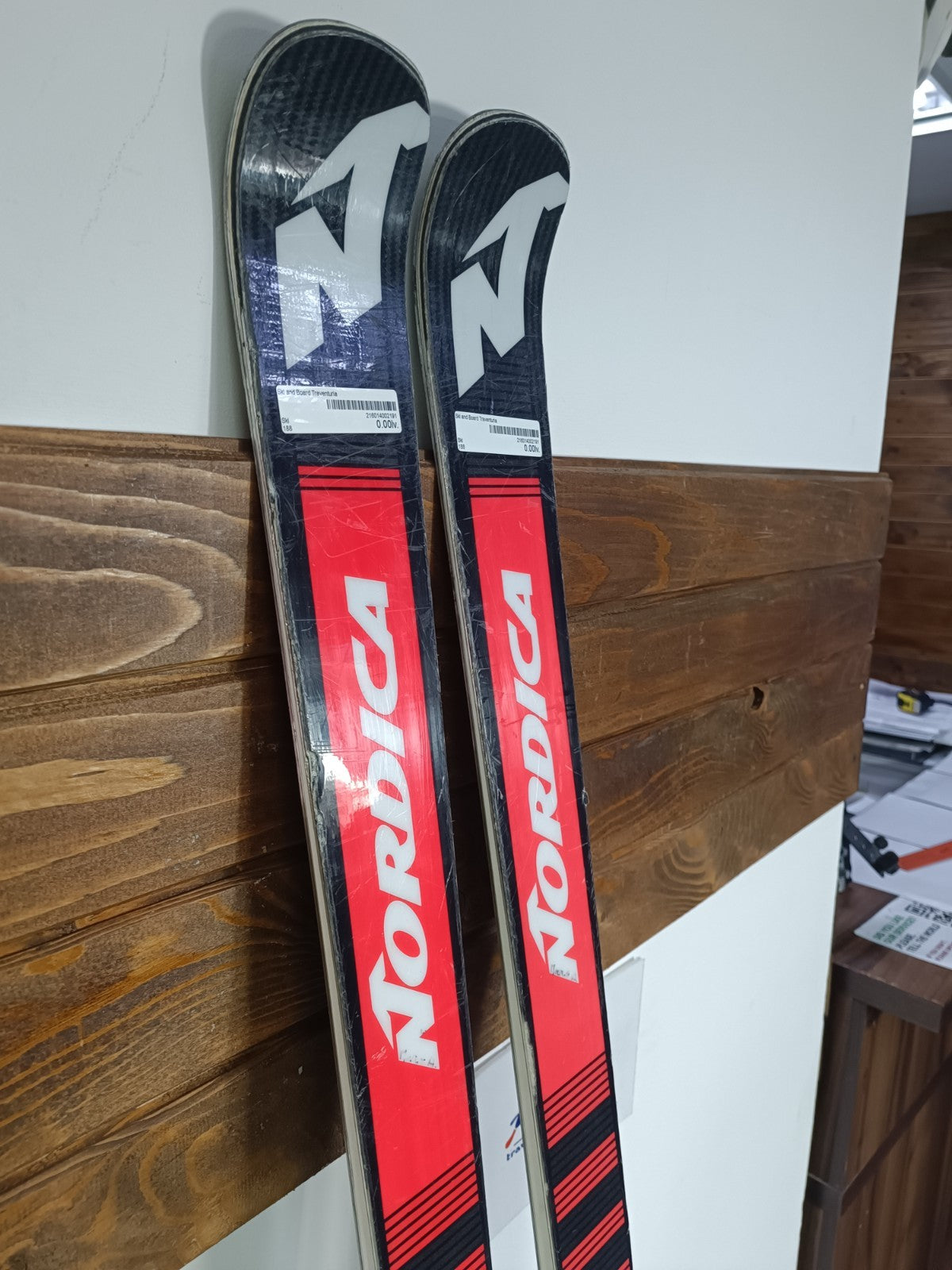 Nordica Dobermann GS World Cup 188 cm Ski + fixations Marker 18 Sport Hiver Plaisir