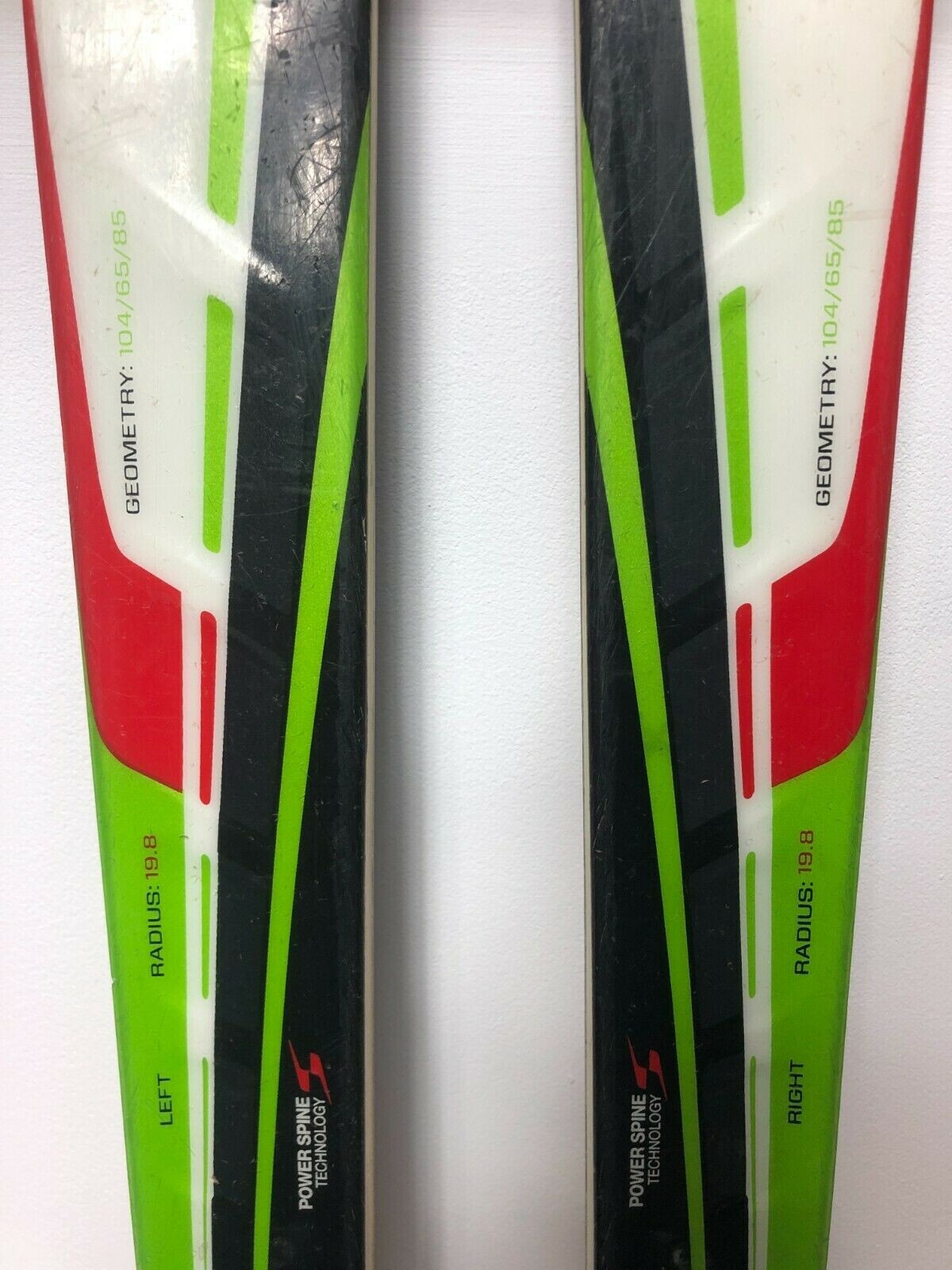 Elan Race GSX 166 cm Ski + Elan 11 Bindungen Winterspaß im Schnee