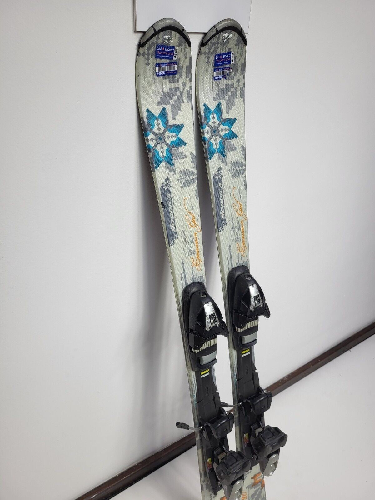 Nordica Cinnamon Gold 120 cm Ski + Elan ESP 7.5 Bindungen Sport Winter