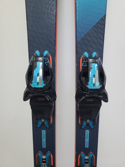 Ski Elan Insomnia 158 cm + fixations Elan 11 Sport d’hiver Extérieur Neige