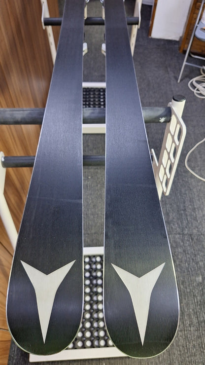 Sci Atomic Redster GS Doubledeck 166 cm + Attacchi Atomic 12 Winter Fun Sport