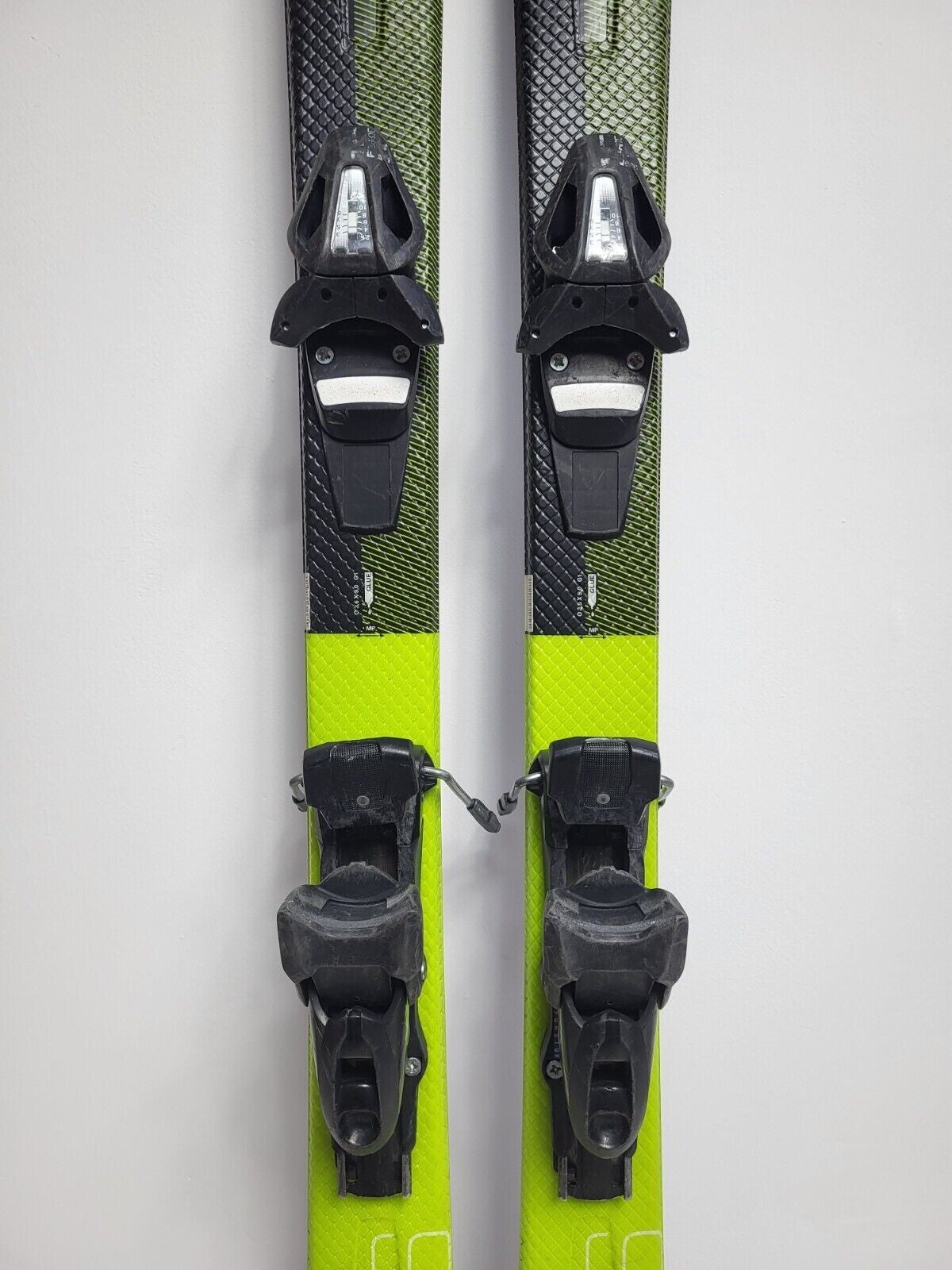 Elan Explore eRise 76 150 cm Ski + fixations Elan ESR 10 Hiver, neige et sport