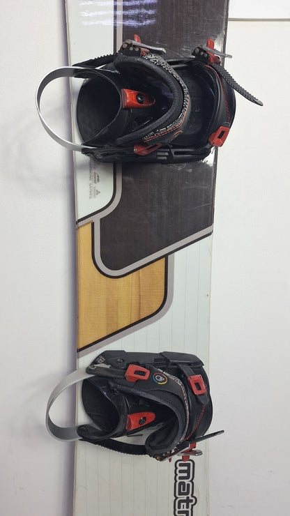 Snowboard Matrix Style 149cm + Attacchi Rental M HAED Avventura Sport Inverno Neve