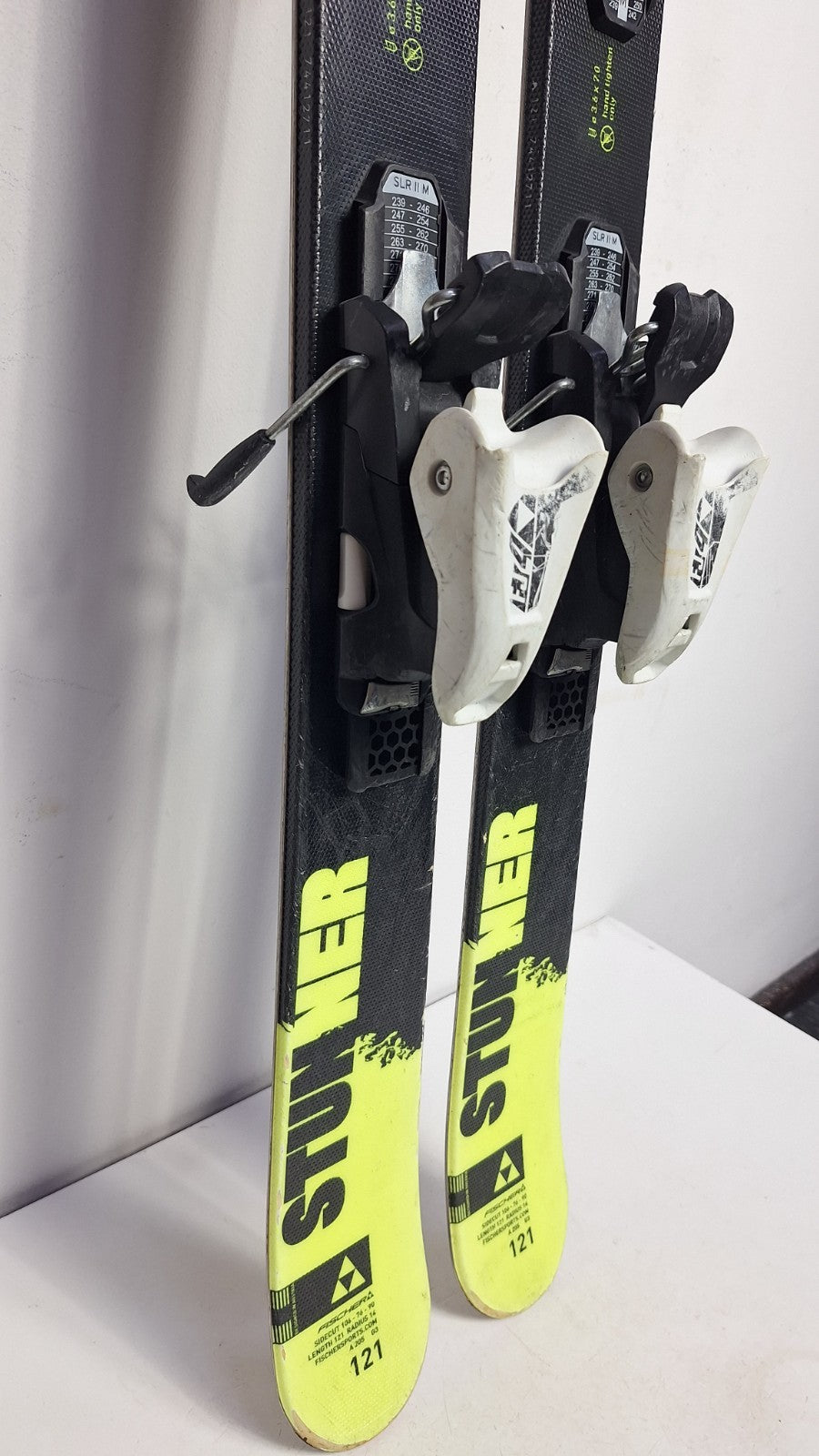 Fischer Stunner 121 cm Ski + Fisher 4.5 Bindings Winter Sports Fun Adventure