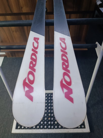 Nordica Dobermann J GS 163 cm Skis + Marker 10 Bindings Winter Fun Snow