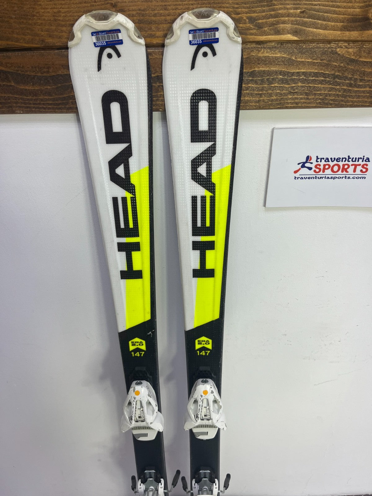 Ski HEAD SupershapeTeam R SLR2 147cm + fixations Tyrolia LRX 9, sports d’hiver et plaisir