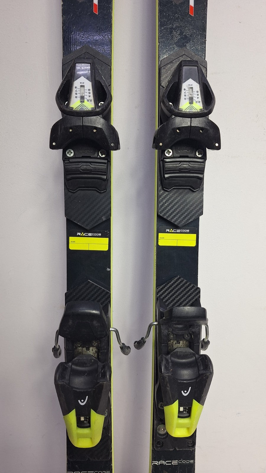 Fischer RC4 WC GS 165 cm Ski + HEAD Evo 9 Bindung Wintersport Schneespaß