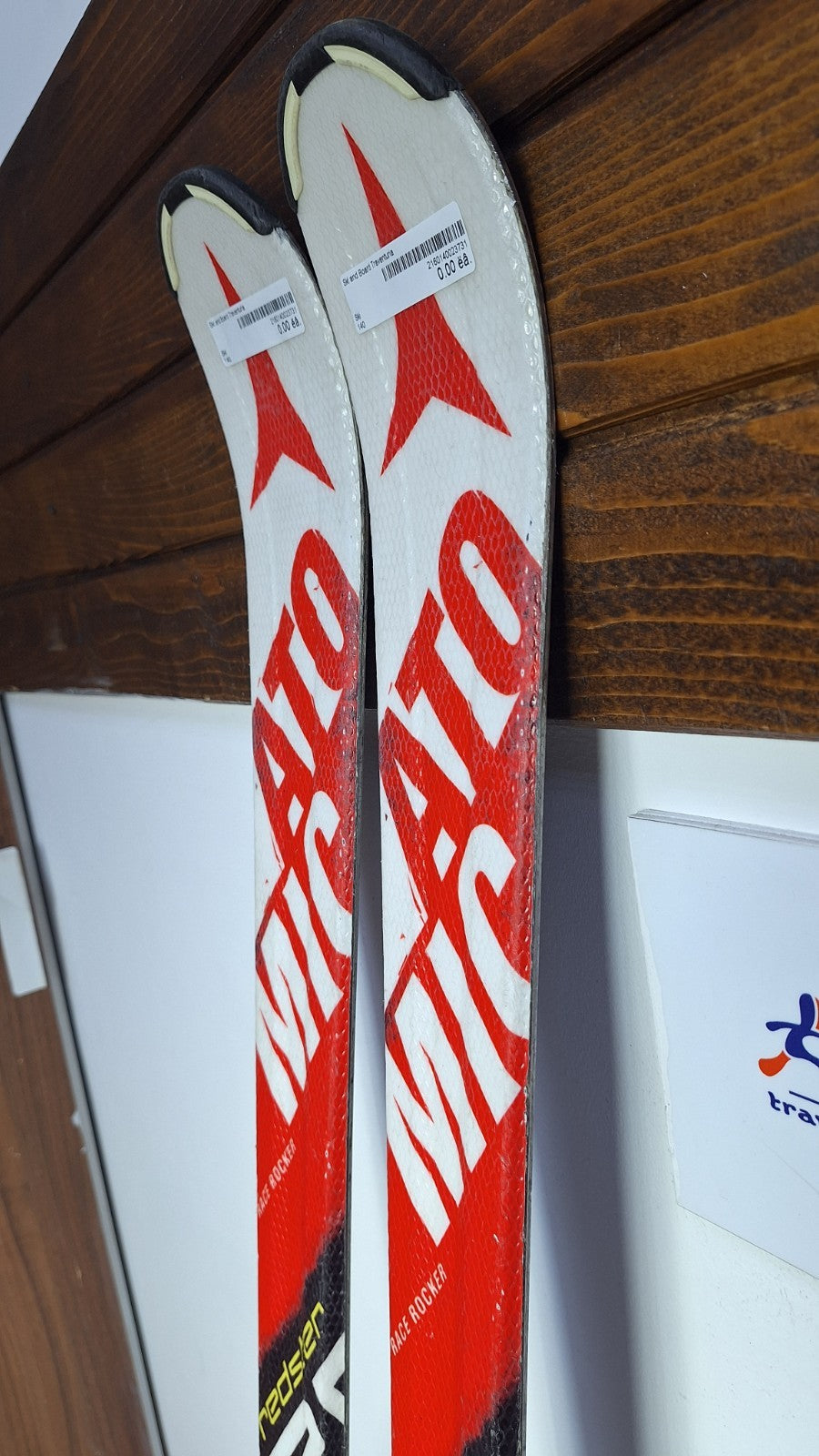 Atomic Redster XT Edge 140cm Ski + Atomic 7.5 Bindings Winter Snow Adventure