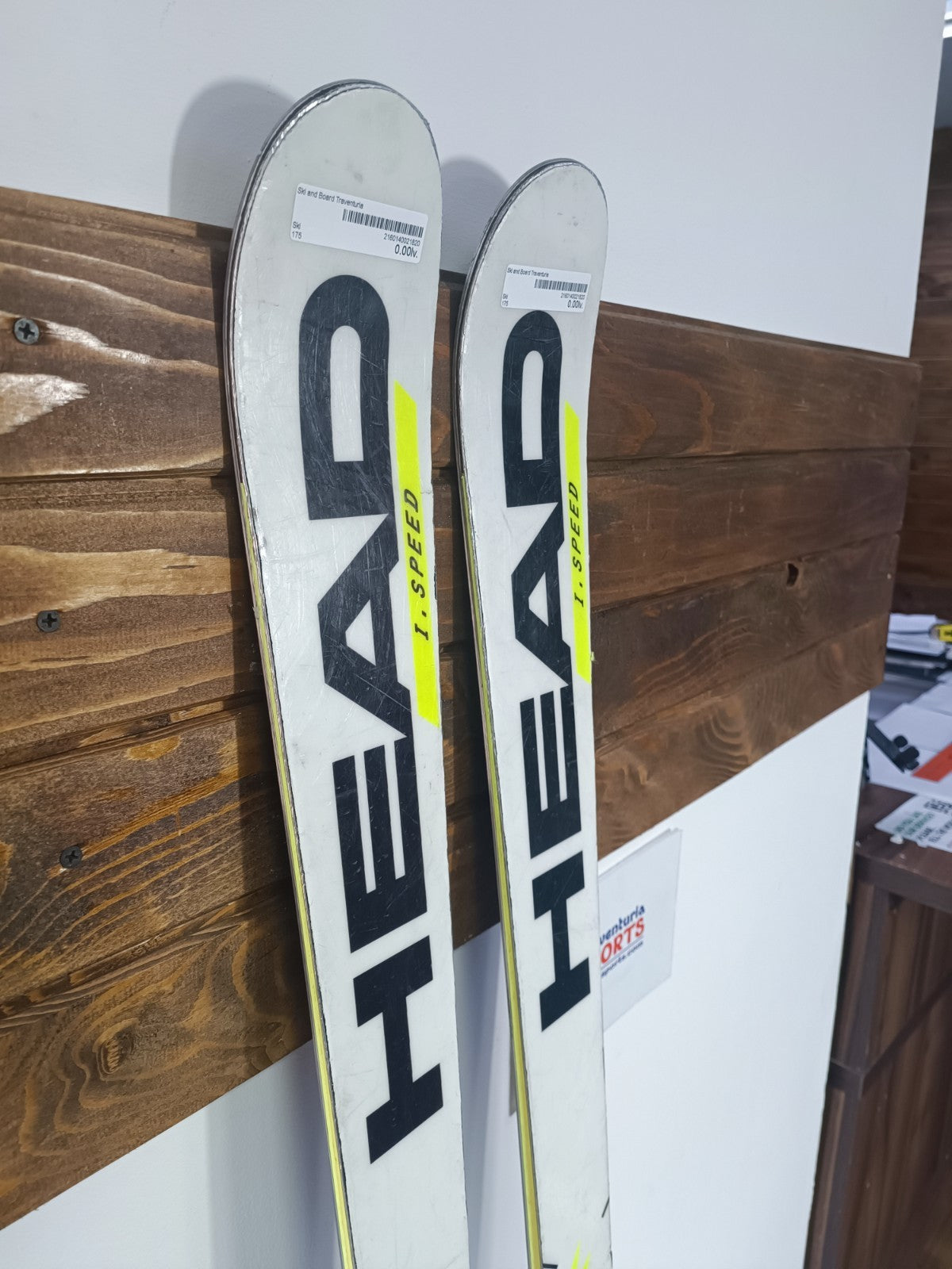 HEAD World Cup i.Speed ​​175 cm Ski + Tyrolia SP13 Bindungen Wintersport