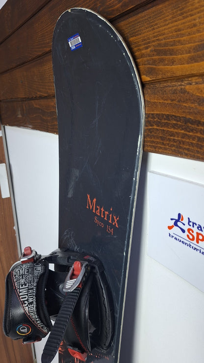 Matrix Syco 154 cm Snowboard + HEAD Rental M  Bindings Winter Snow Adventure Fun
