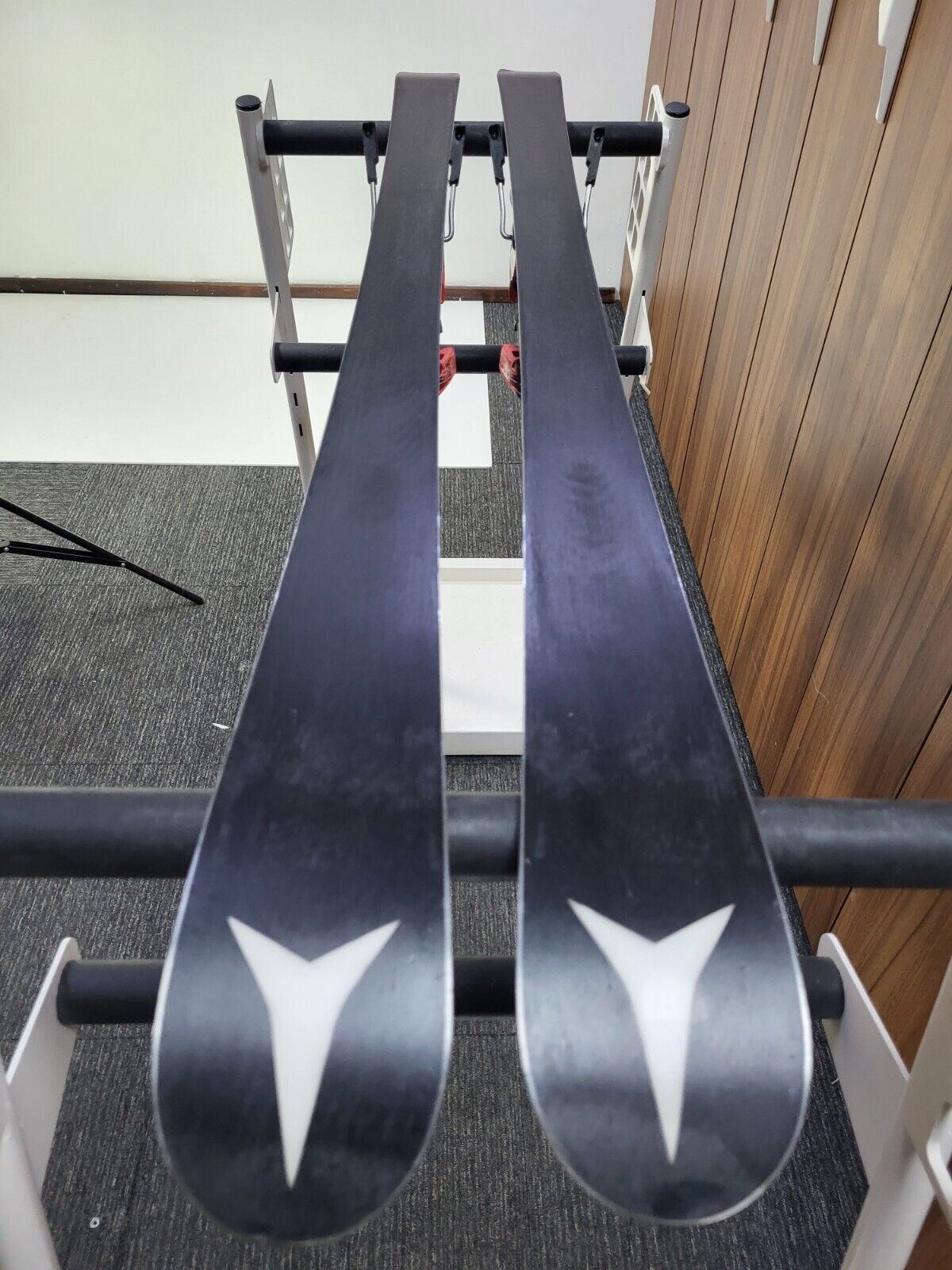 Atomic Redster G9 131cm Ski + Atomic 10 Bindings Winter Sport