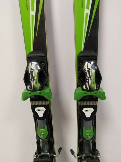 Elan Race RCG 142 cm Ski + Elan ER 11 Bindungen Wintersport-Spaß im Schnee