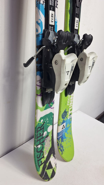 Fischer Stunner 121 cm Ski + Fisher 4.5 Bindings Winter Sports Fun Adventure