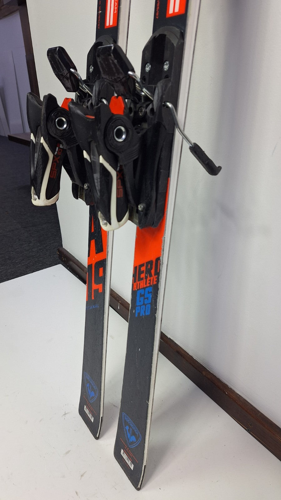 Sci Rossignol Hero FIS GS Pro 165 cm + attacchi Look 10 Divertimento invernale sulla neve