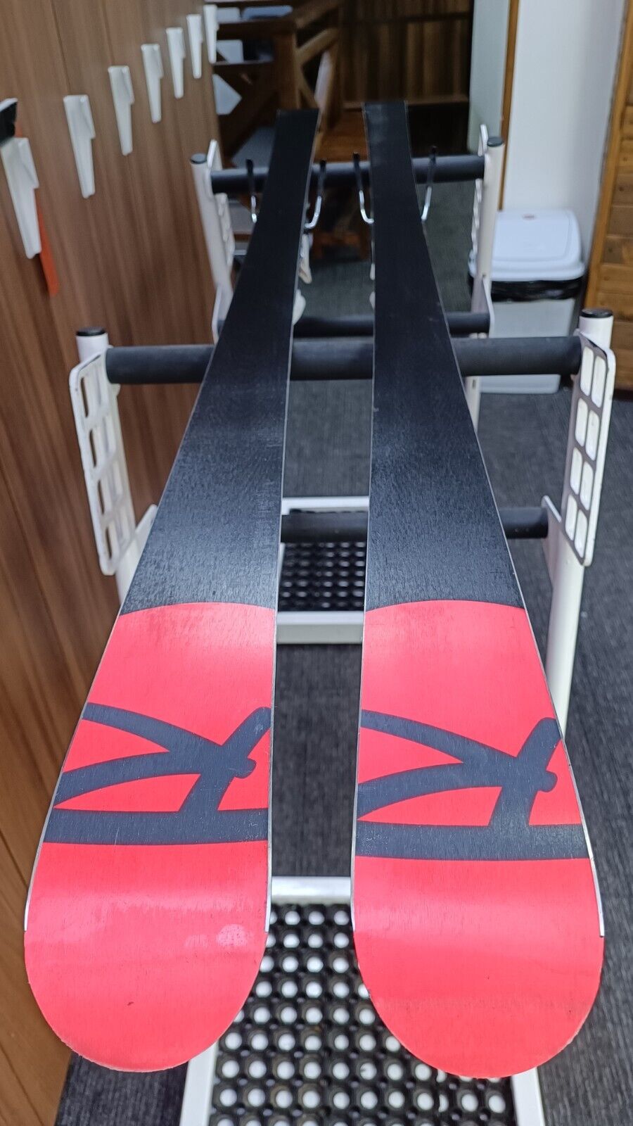 Rossignol Hero Athlete GS 175cm Ski + Look 10 Bindings Winter Sport