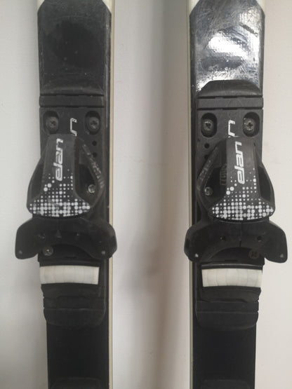 Ski Elan GSX 150 cm + fixations Elan EL 7.5 BSL. Plaisir, neige, aventure et sport hivernal