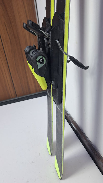 Fischer RC4 GS 155cm Skis + Fischer 9 Bindings Winter Fun Snow