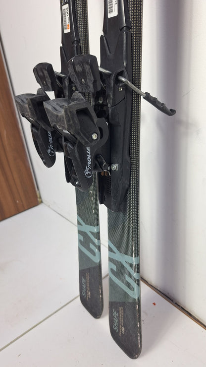 HEAD Shape CX  156cm  Ski + Tyrolia SP 10 Bindings Winter Sport Fun Snow