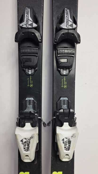 Fischer Stunner 121 cm Ski + Fisher 4.5 Bindings Winter Sports Fun Adventure