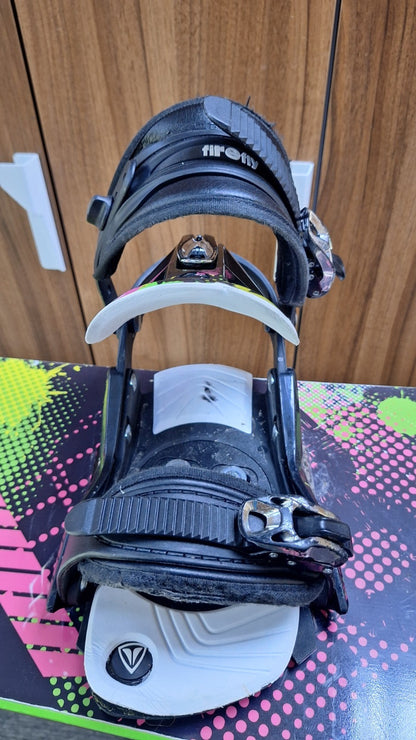 Firefly Spoon 154 cm Snowboard + Firefly M Bindings  Fun Snow