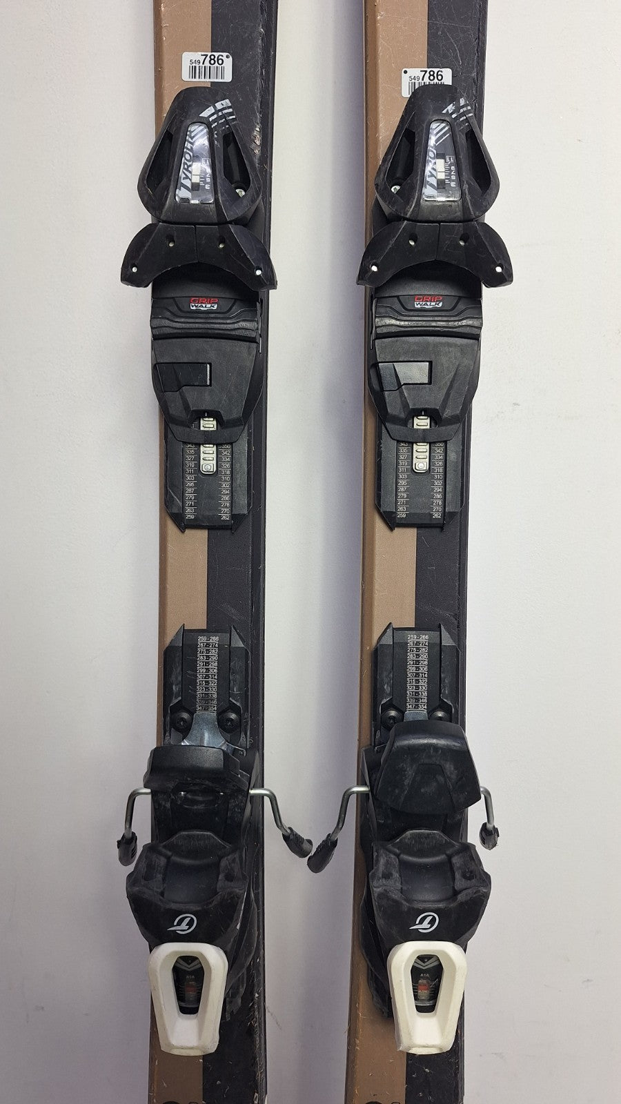 HEAD V-Shape V2 LYT Tech  170cm  Ski + Tyrolia 11 Bindings Winter Sport Fun Snow