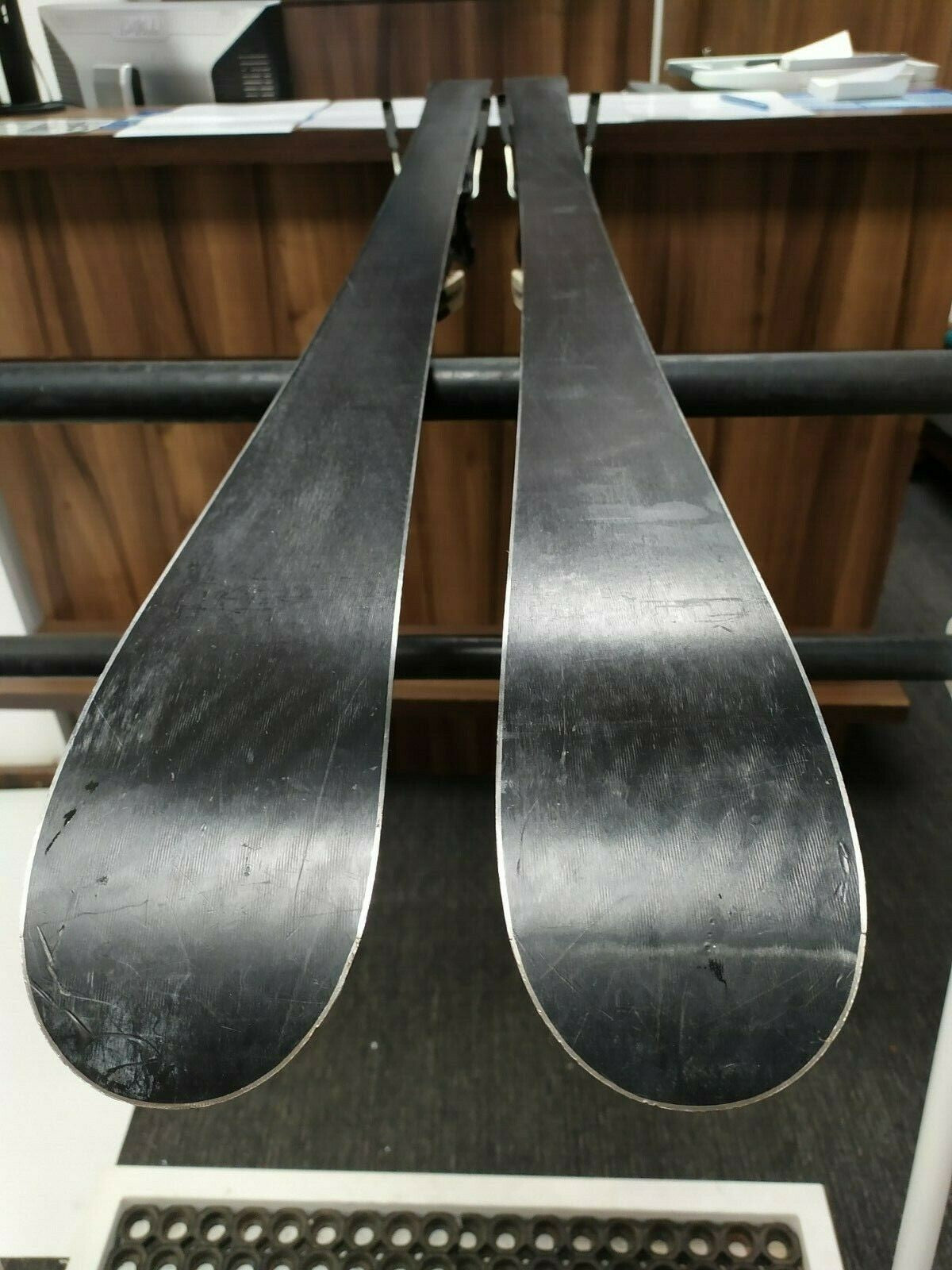 Atomic Redster GS 144 cm Ski + Atomic XTO 10 Bindung Schneesport Spaß Abenteuer