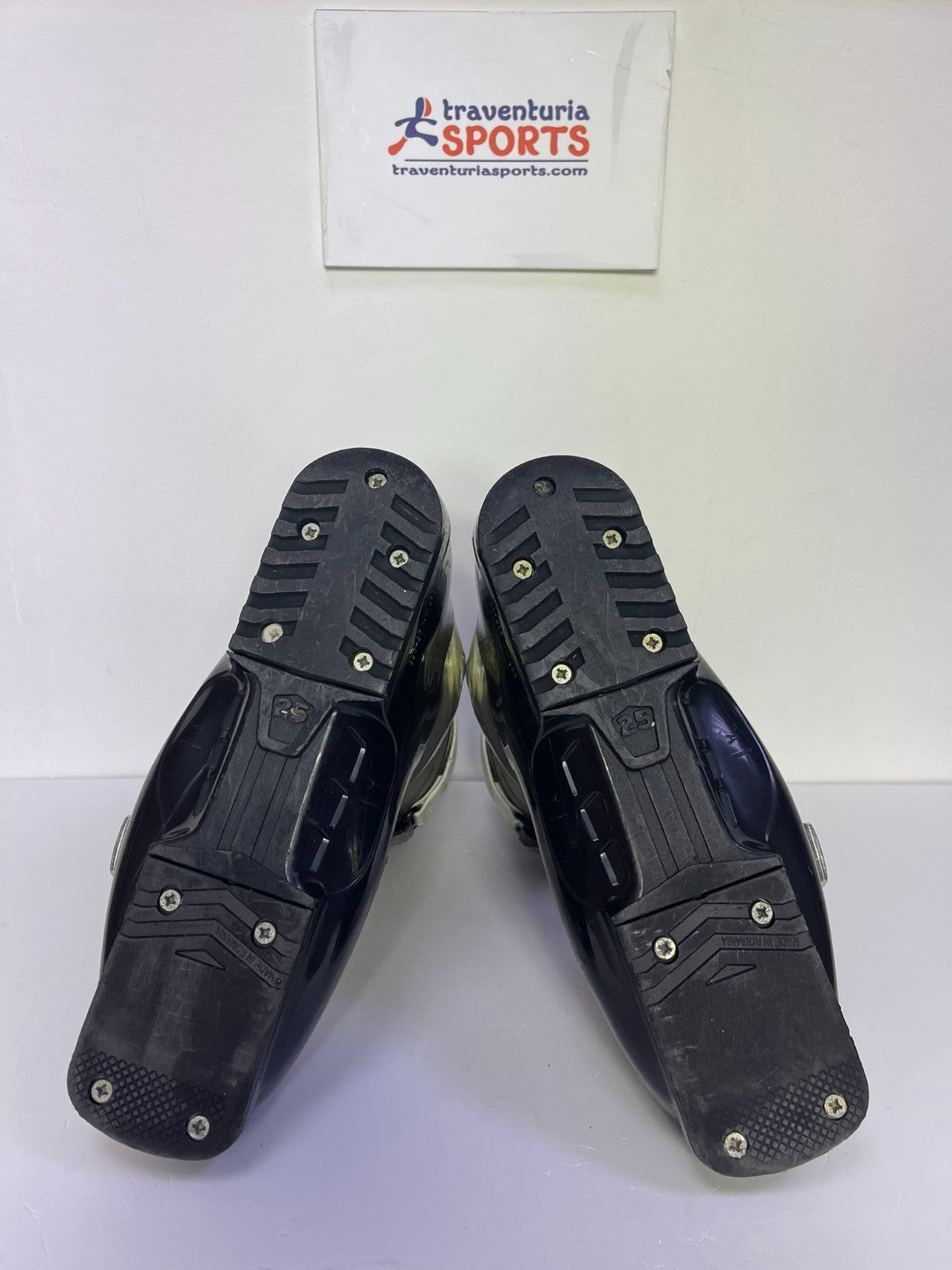 Salomon Idol 8  Ski Boots (EU39; UK 5 3/4; Mondo 250) Winter Fun Snow