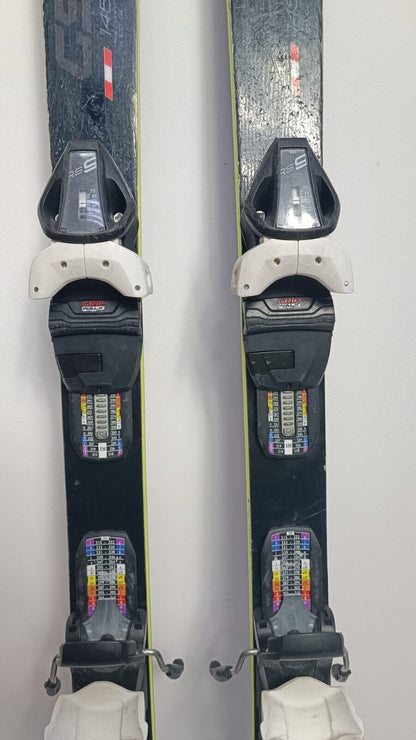 Fischer RC4 GS FIS 145 cm Ski + Fischer 9 Bindungen Wintersport Abfahrtsspaß