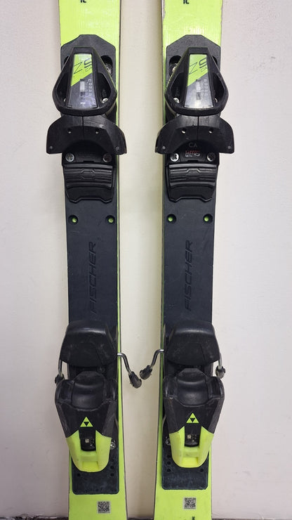 Fischer RC4 SL 135cm Ski + Fischer  Z9 Bindings Fun Snow Winter Sport