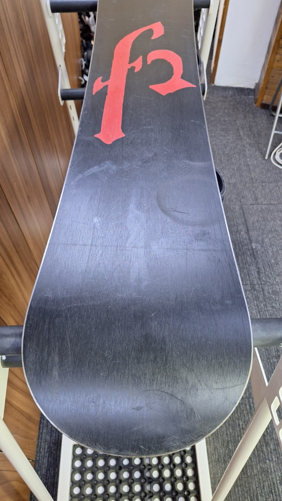 Snowboard F2 Must 144 cm + fixations F2 M  Ludique Neige Hiver Sport