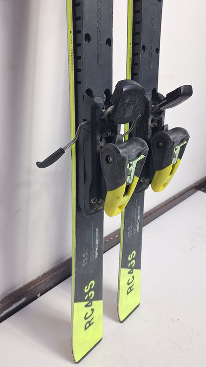 Fischer RC4 WC FIS 135 cm Ski + Fischer 9 Bindung Wintersport Schnee