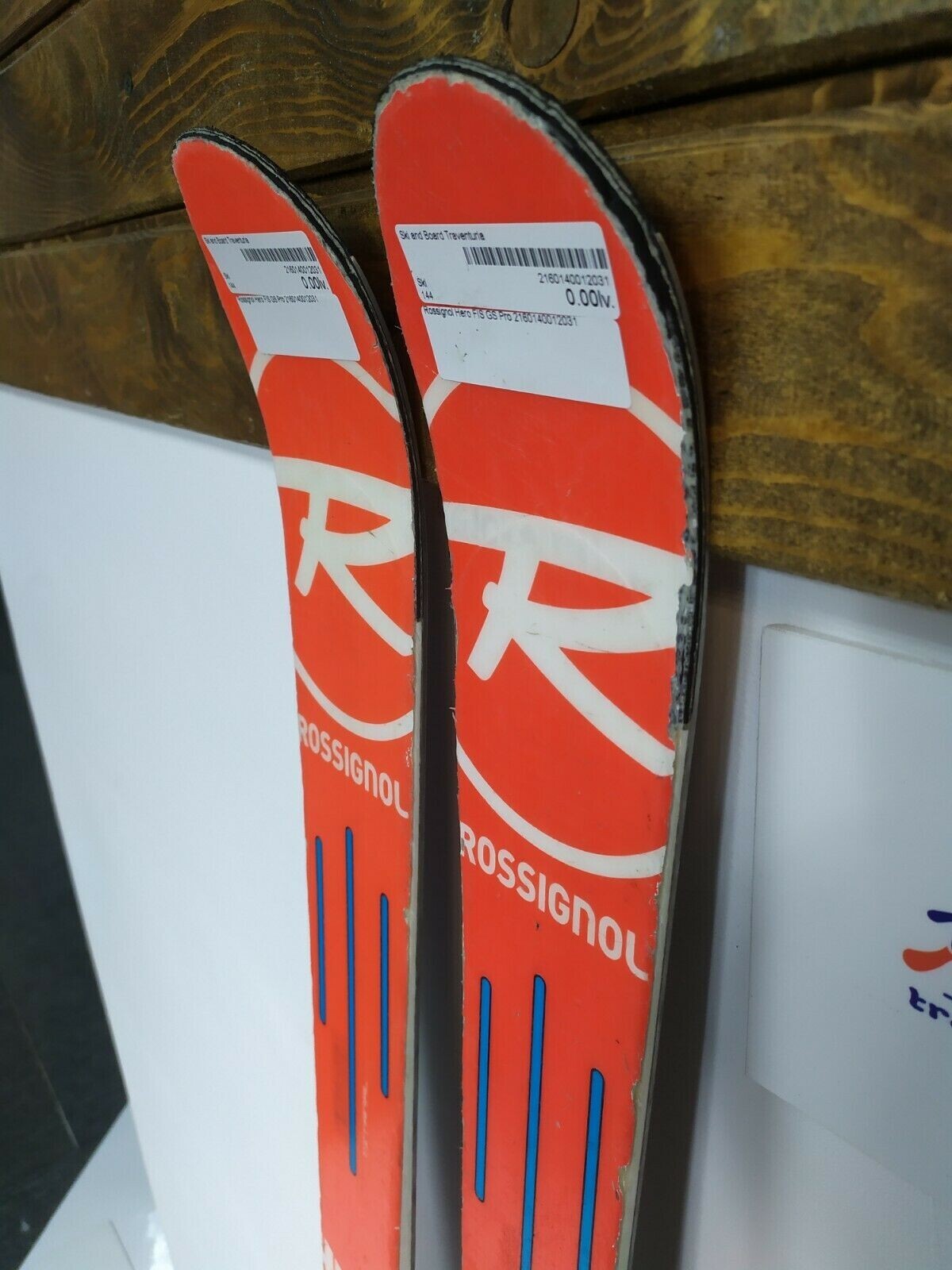 Sci Rossignol Hero FIS GS Pro 144 cm + attacchi Look NX 10 Winter Fun Snow CBS