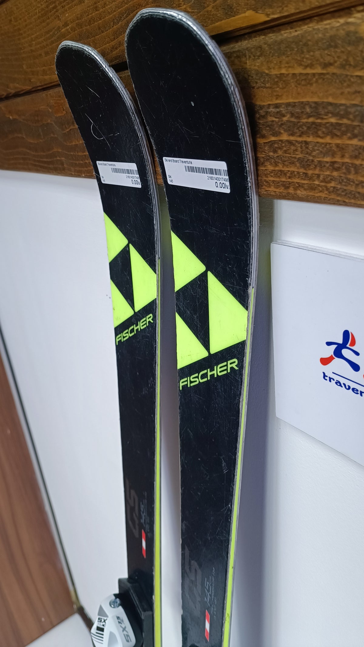 Fischer RC4 GS FIS 145 cm Ski + neue Tyrolia 7.5 Bindungen Wintersport