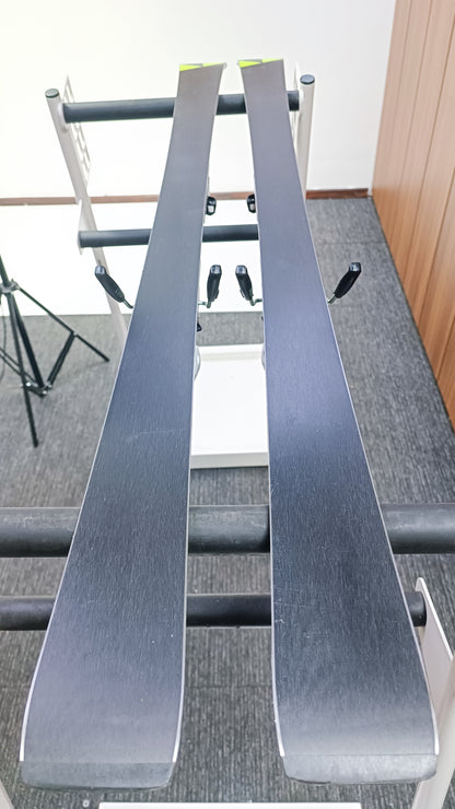 Fischer RC4 GS FIS 145 cm Ski + neue Tyrolia 7.5 Bindungen Wintersport
