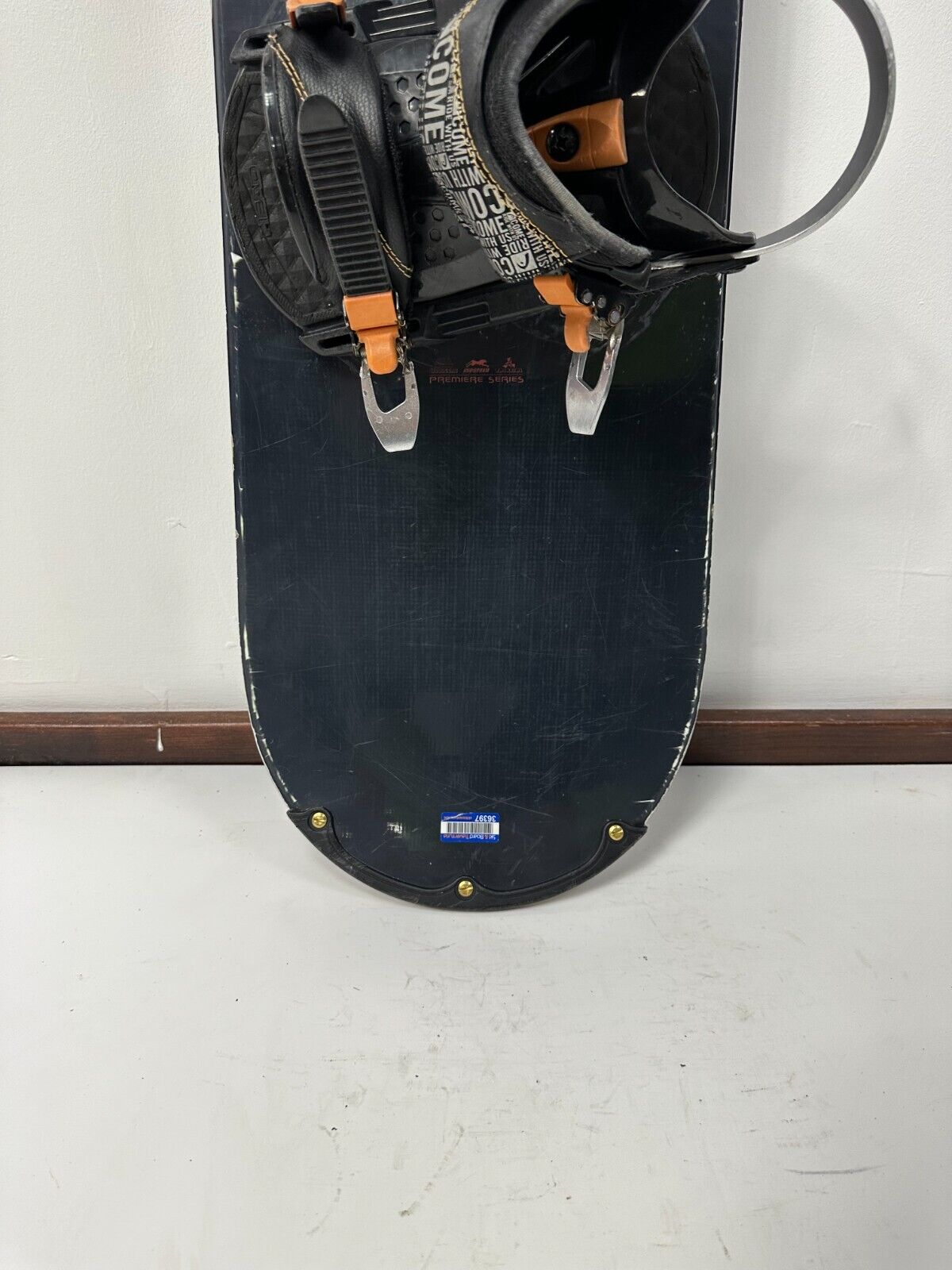 Matrix Syco 159W cm Snowboard + HEAD Rental L  Bindings Winter Snow Adventure