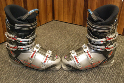 Chaussures de ski Nordica Cruise NFS (EU 43 1/2 ; UK 9 1/4), Mondo 280, plaisir des sports d’hiver
