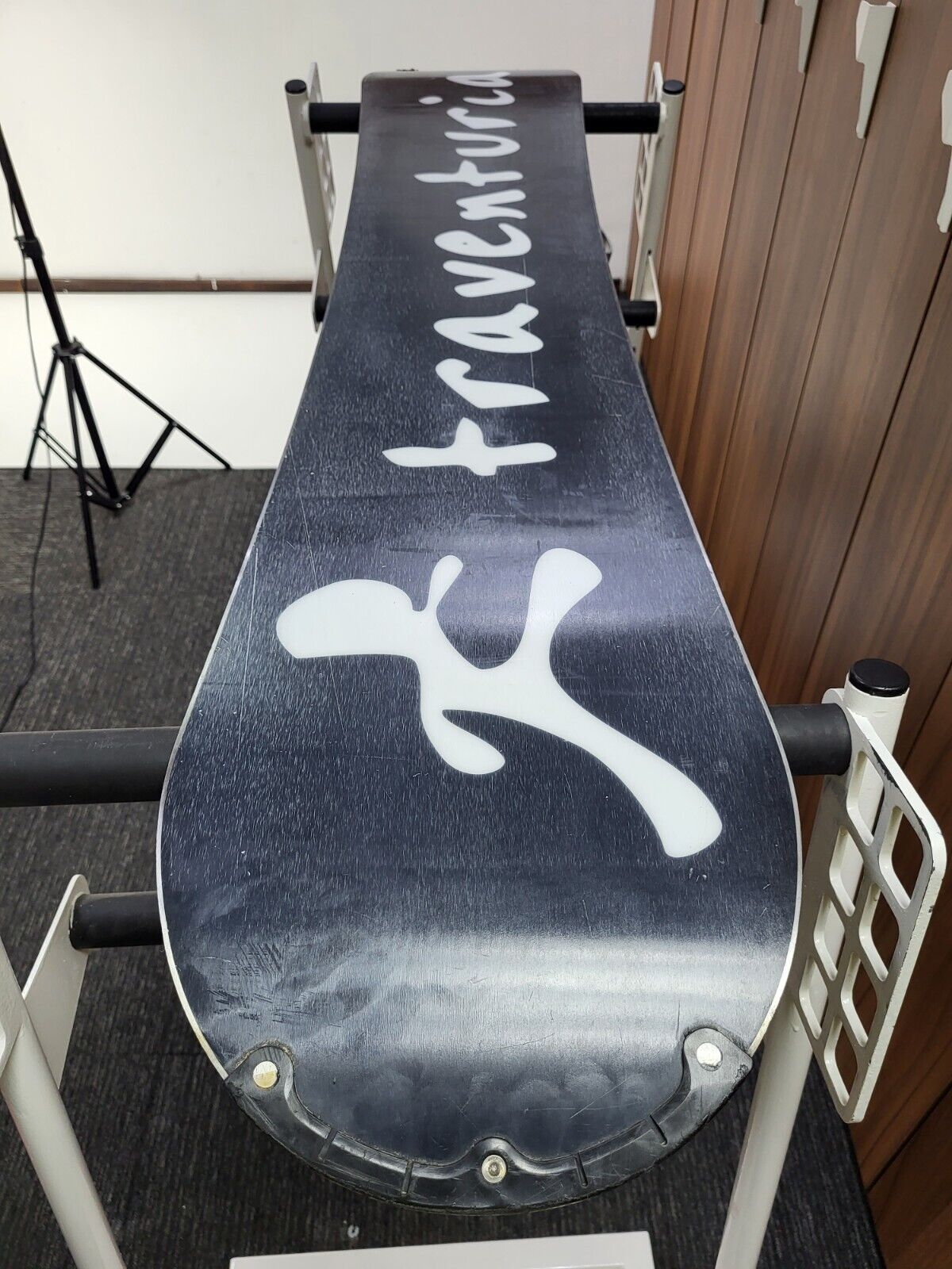 Traventuria 150 cm Snowboard + HEAD Rental M Bindings Snow Adventure  Winter Fun