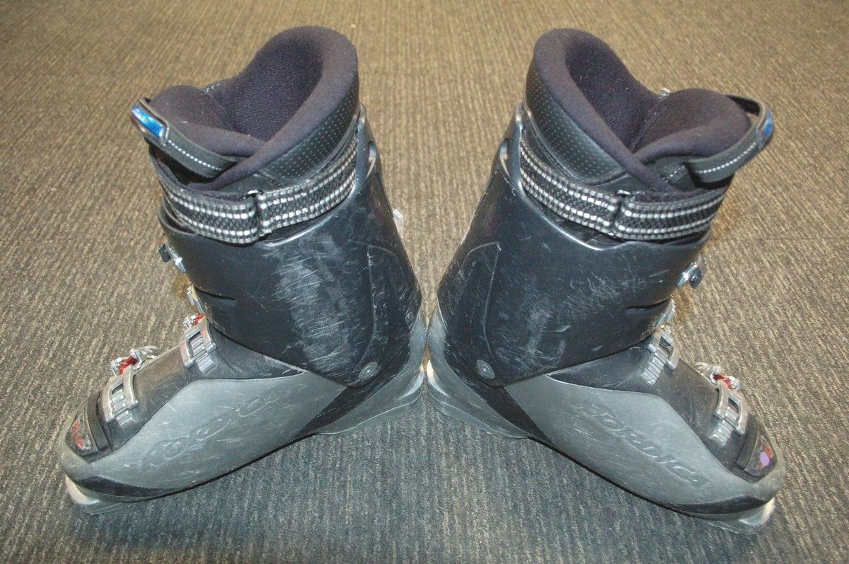 Chaussures de ski Nordica Cruise NFS 280 (EU 43 ; UK 9) plein air loisirs neige hiver sports