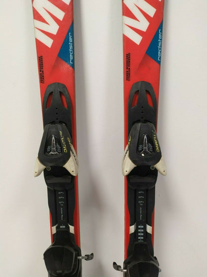Ski Atomic Redster GS 131 cm + fixations XTL 7.5, neige en plein air