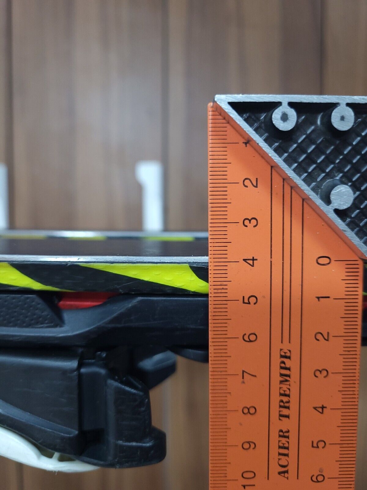 Ski Völkl Racetiger GS JR 120 cm + fixations Marker 4.5 Sports d’hiver Neige Plaisir