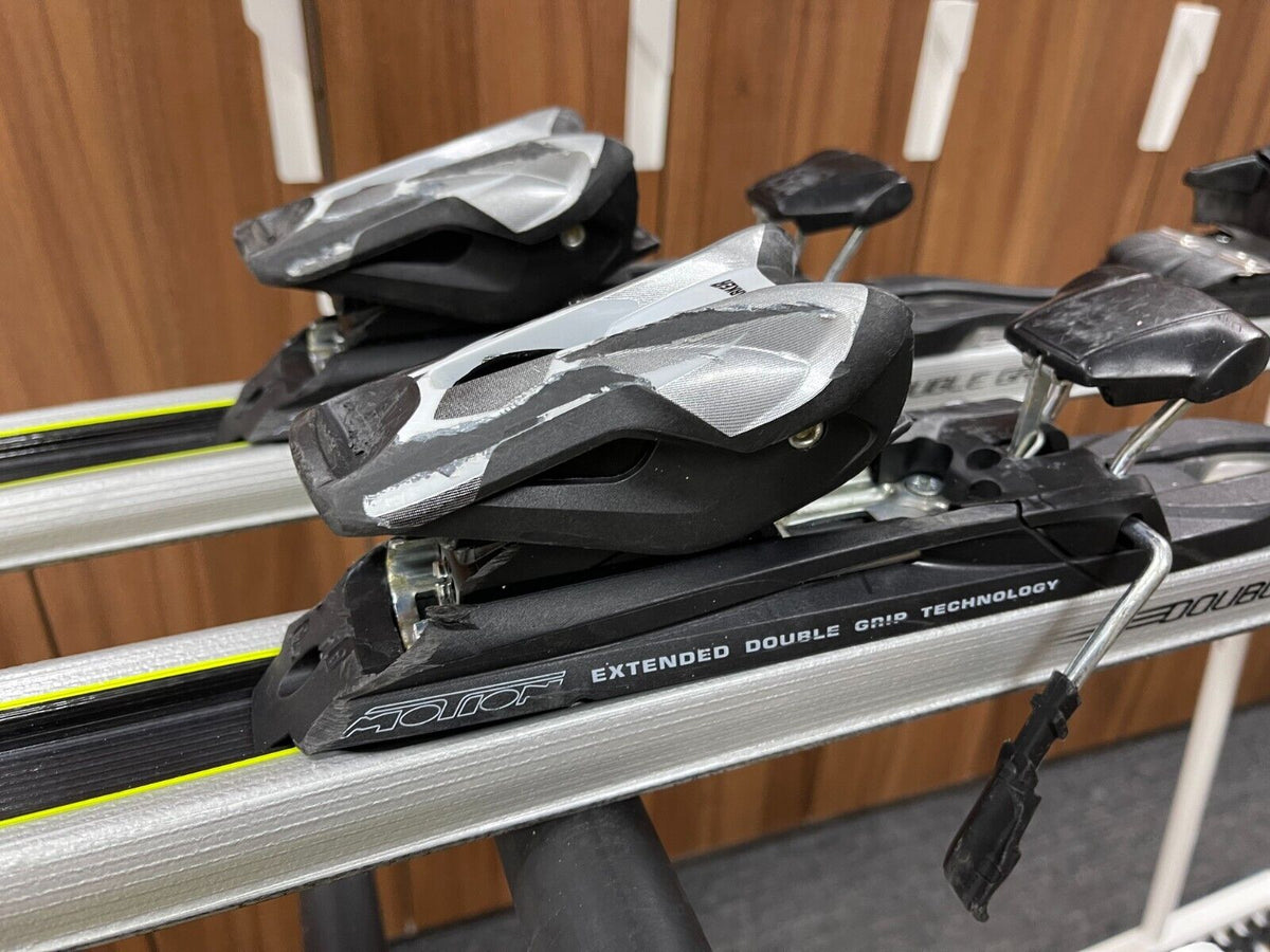 Völkl Racetiger Slalom Carver 168 cm Ski + Marker Motion 11 Bindings Winter Fun