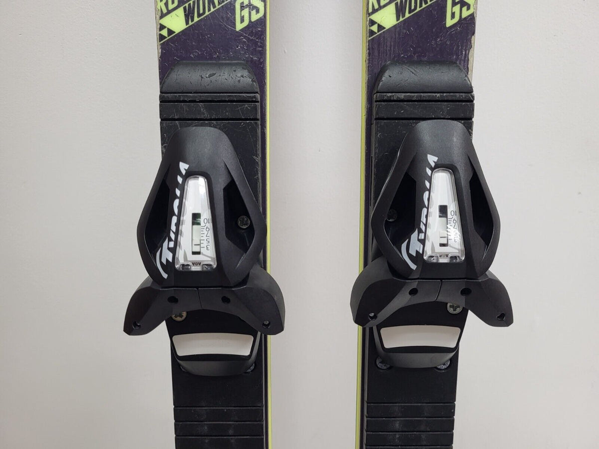 Fischer RC4 GS 170 cm Ski + fixations Tyrolia 10 Sports d’hiver Plaisir Aventure