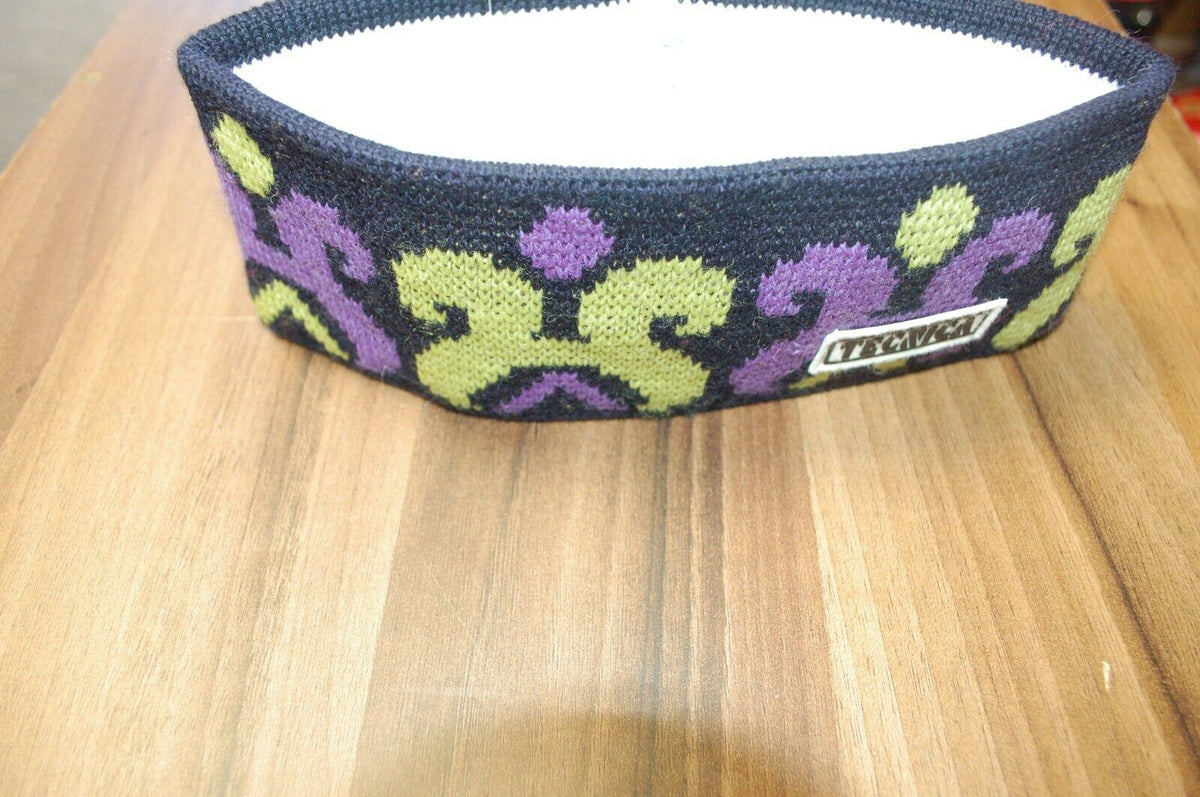 Tecnica Nice Knitted Rare Winter Outdoor Ski Snow Sport Comfy Warm BRAND NEW