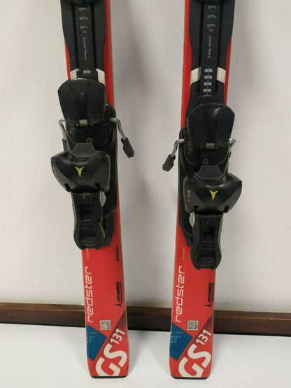 Ski Atomic Redster GS 131 cm + fixations XTL 7.5, neige en plein air