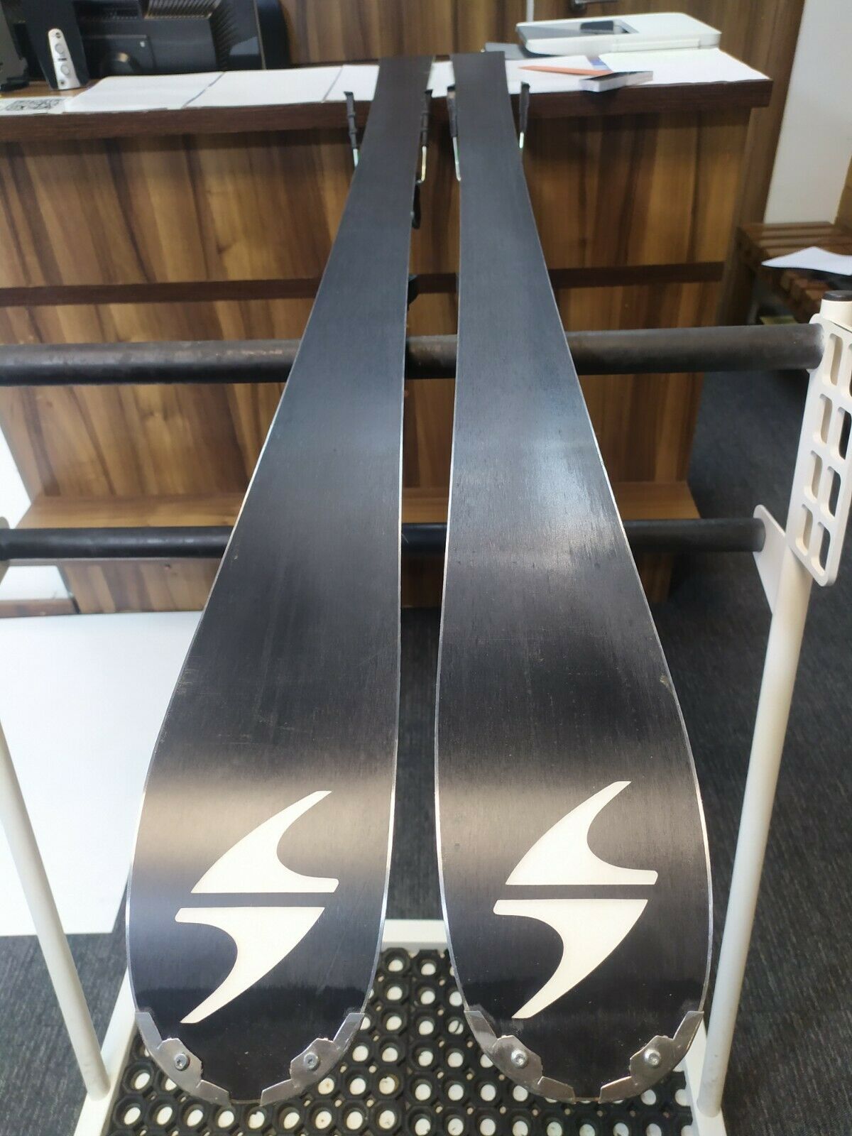 Blizzard Ultralight RT 167 cm Ski + Elan ESP10 Bindings Winter Sport Fun