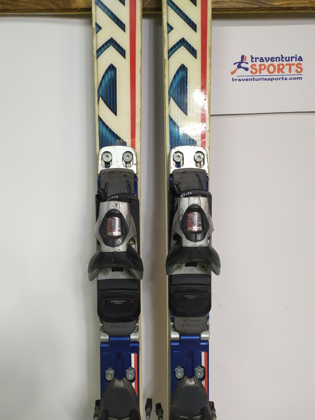 Ski Dynastar Course Comp 187 cm + fixations Look 12 Sport d'hiver Neige Extérieur Plaisir