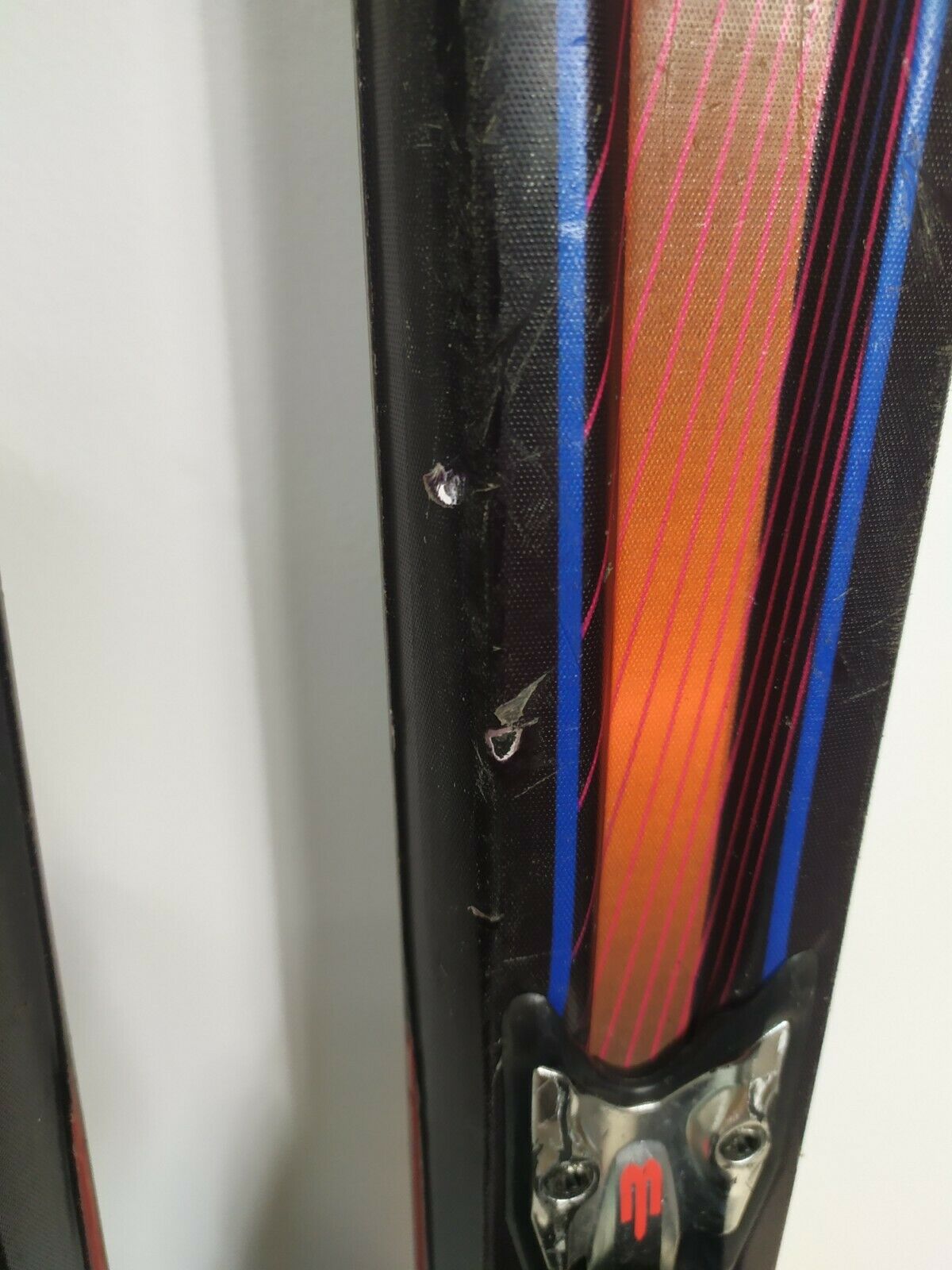 Ski Nordica Fate 170 cm + fixations Nordica PRO 2S Sport d’hiver et aventure en plein air