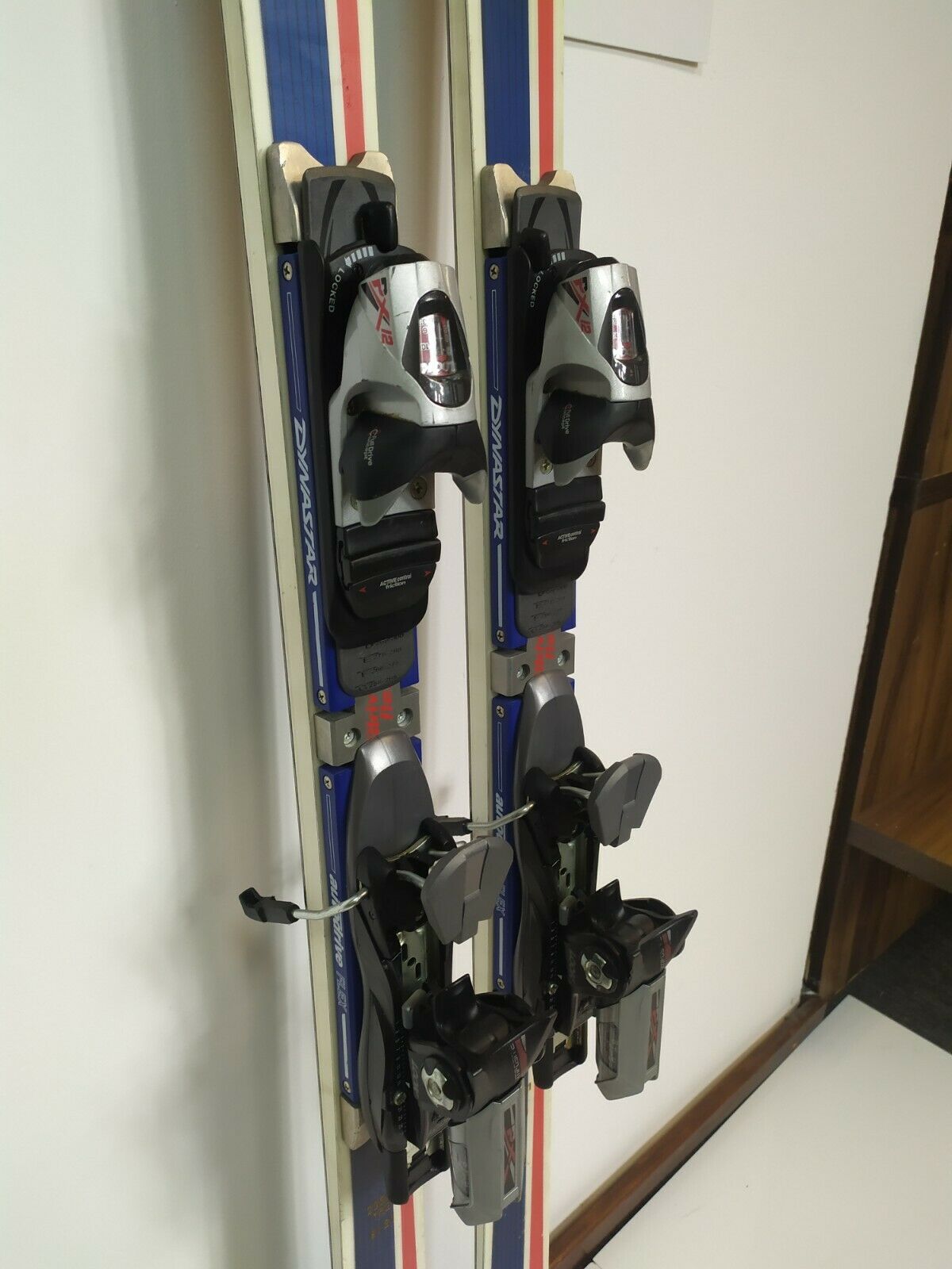 Dynastar Speed Course 182 cm Ski + Look 12 Bindings Winter Sport Snow Outdoor